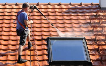 roof cleaning Lodge Green